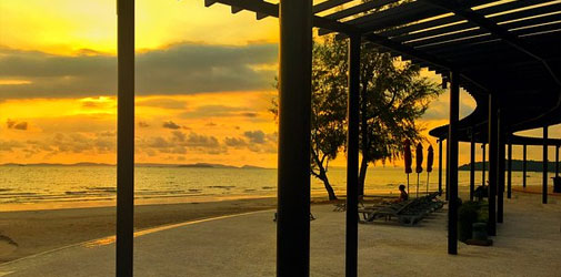 tramonto al mare a Sihanoukville